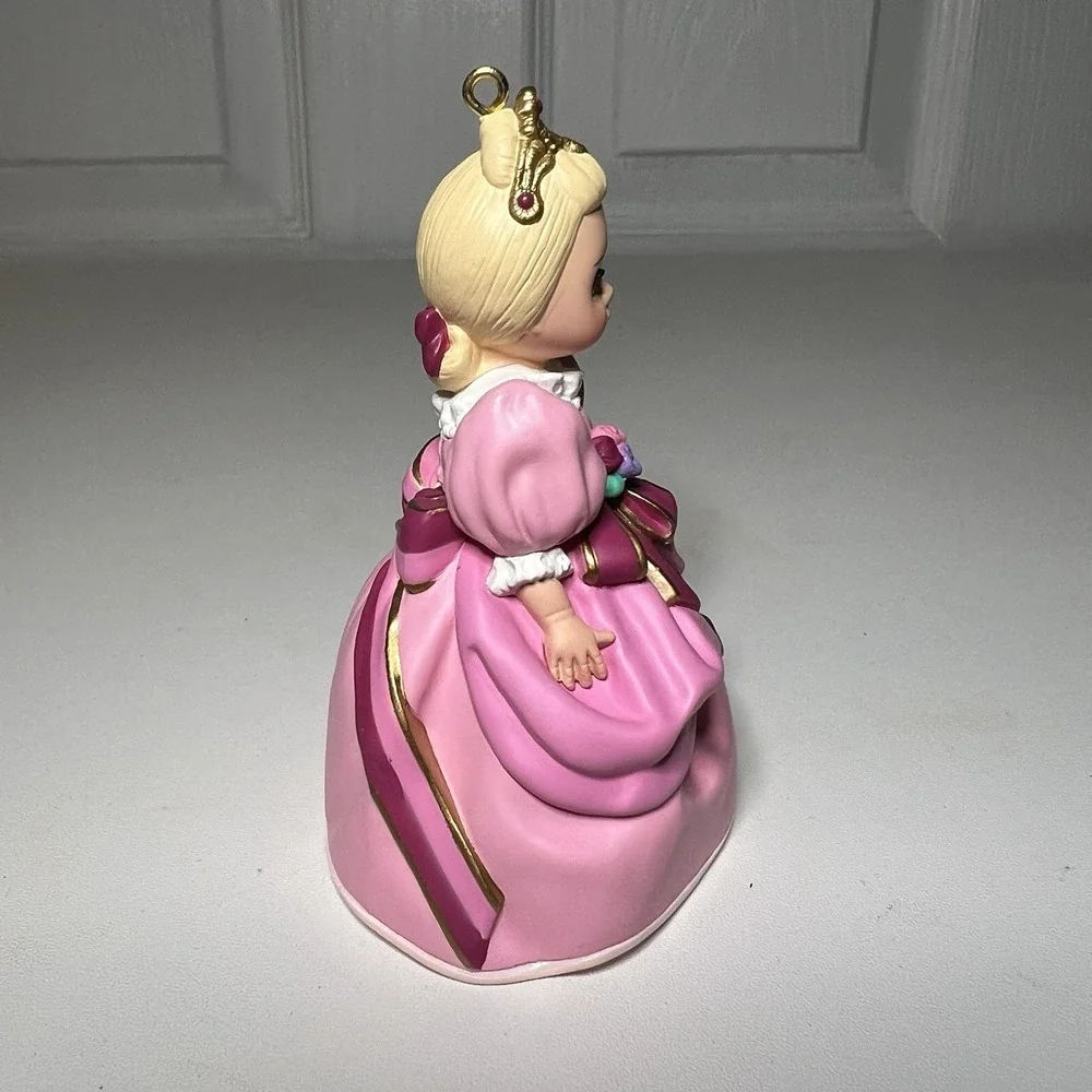 Hallmark Keepsake Ornament Madame Alexander‎ Collector Christmas Cinderella 1995